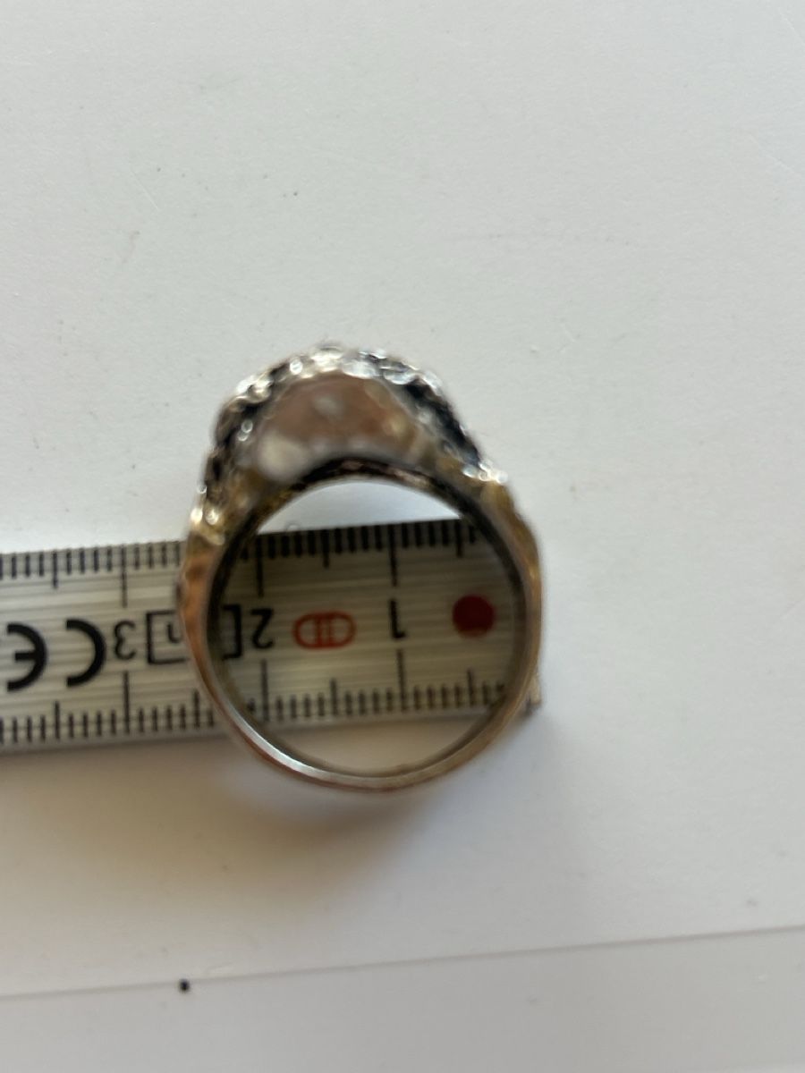 Anelli: Ring Totenkopf Muster silberfarben(S35) – Usato da Neuenhof venduto da SchnaeppliAllerlei 4