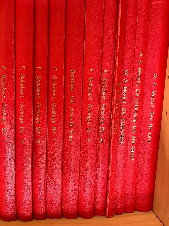 Alben: Collection livres de partitions divers compositeurs classic – Gebraucht aus Leysin von velatara