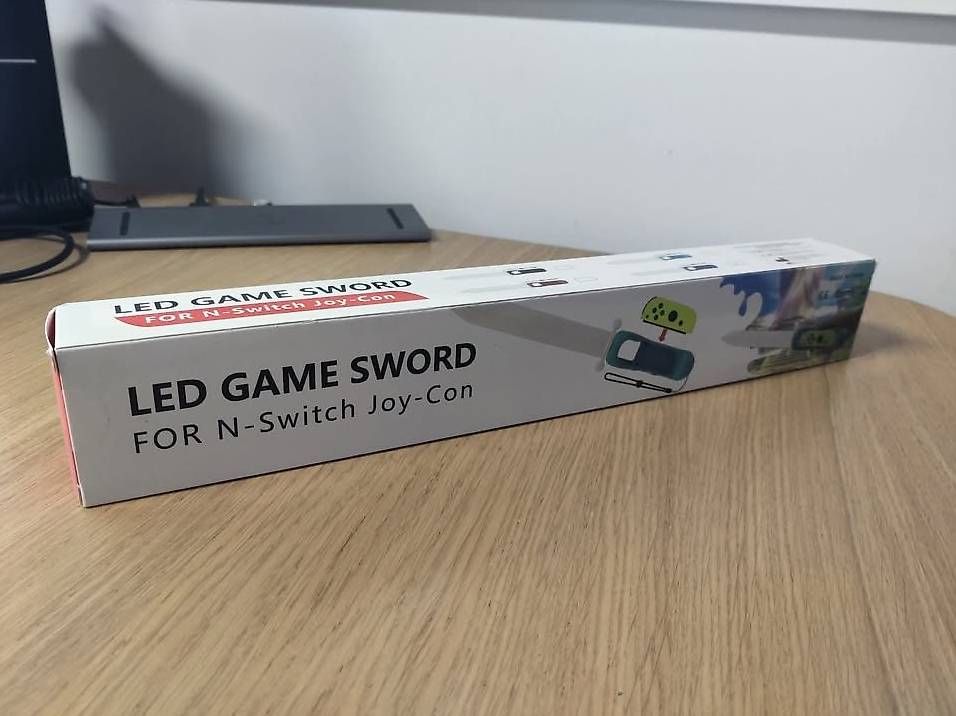 Controller: Led Game Sword for Nintendo Switch and Switch 2 – Nuovo e nell'imballaggio originale da Claro venduto da Dona1785 1