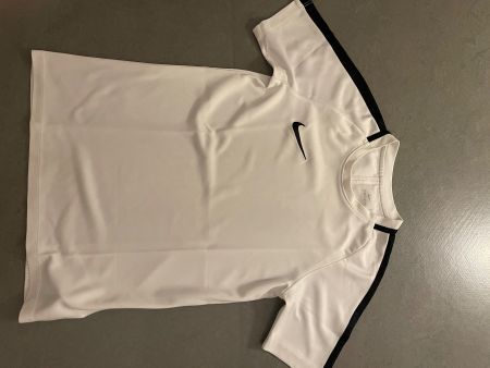 Nike T-shirt