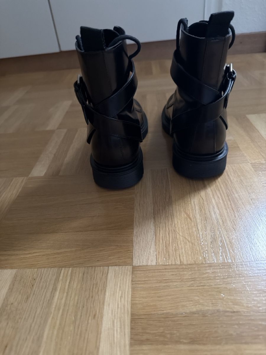 Maje Scarpe da donna: Maje ranger boots black leather 36 – Usato da Chêne-Bourg venduto da gbe_wks9