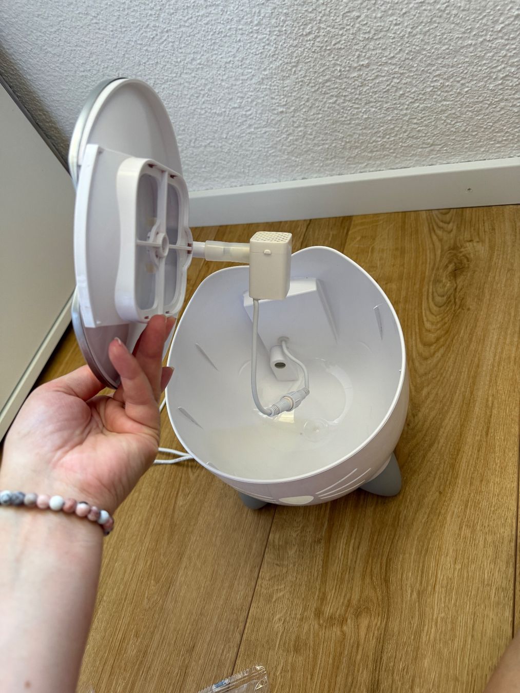 Stagni & Fontane ornamentali: Pixi Smart Trinkbrunnnen – Nuovo (secondo la descrizione) da Schübelbach venduto da Sambodscha 1
