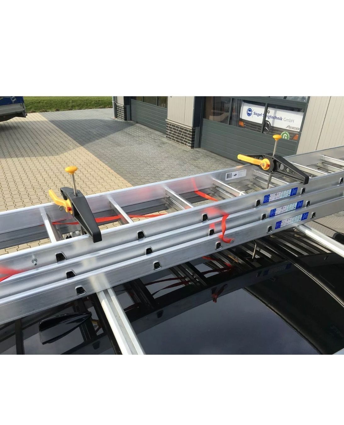 Scale: +Safe Clamp Auto Leiterhalter für DACH – Nuovo e nell'imballaggio originale da Amriswil venduto da JaJa-Express 3