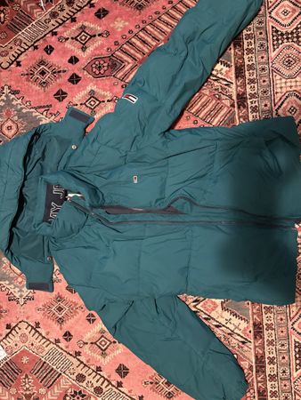 Tommy Jeans Winterjacke, Grösse L, Top Zustand!