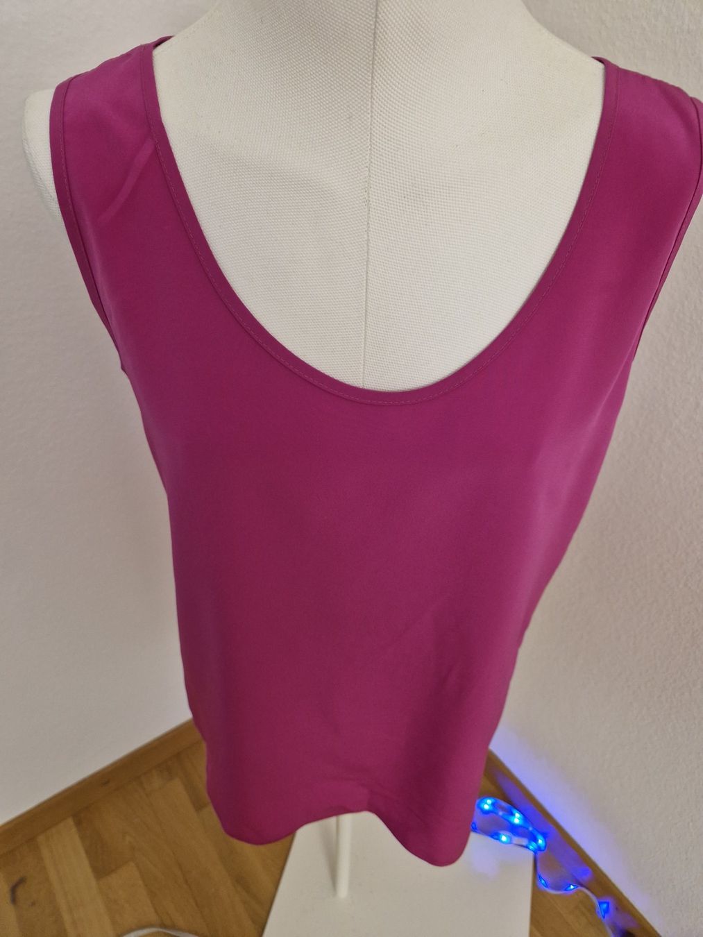 Blusen: Zwei Schicke Bluse Gr. 40 Sommertop elegant luftig – Neu (gemäss Beschreibung) aus Glattbrugg von hap_8w8v 2