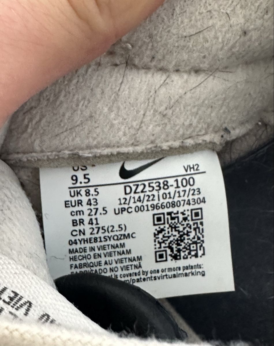Nike Herrenschuhe: Nike Dunk Low Grey White, size 43 - Great condition! – Gebraucht aus Zürich von megastored 9