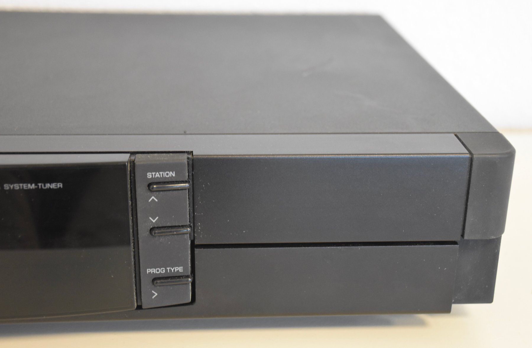 Grundig Radios: Tuner Grundig Fine Arts T6 – Gebraucht aus Fribourg von Maiko0 3