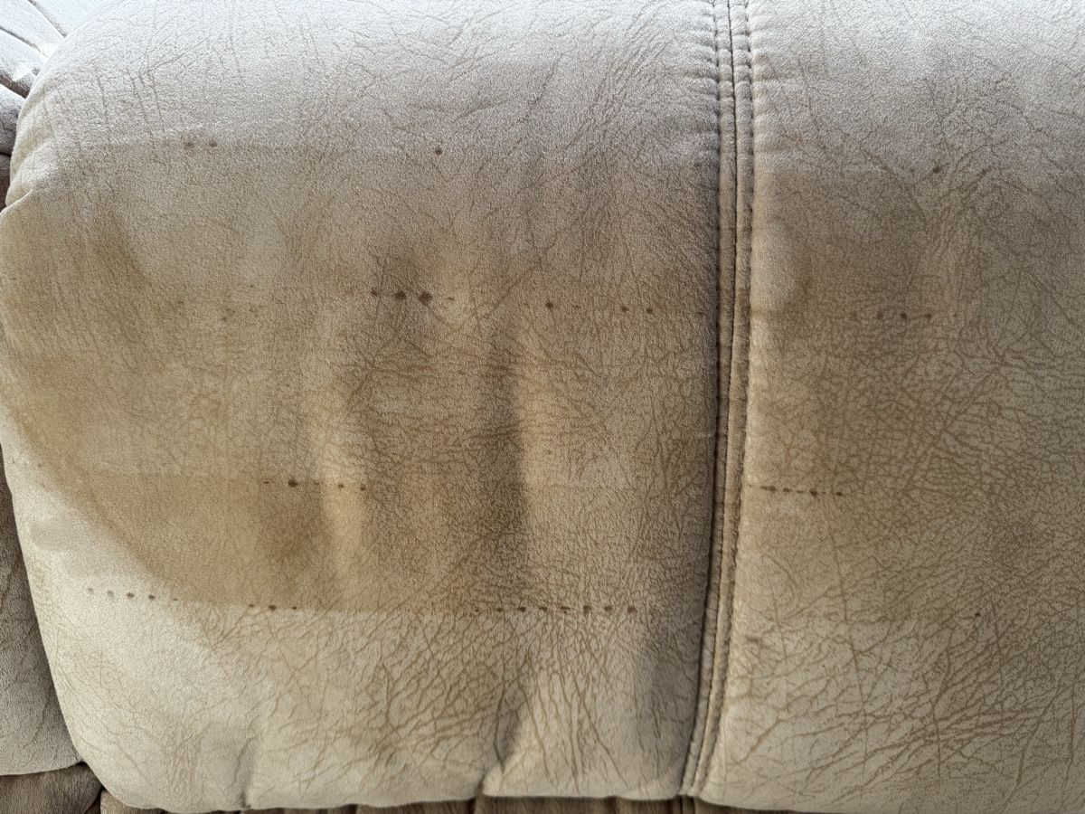 Sofas: Grosses Ecksofa mit Schlaffunktion, einfacher Transport – Gebraucht aus Wolfhausen von yav_kxl9 6