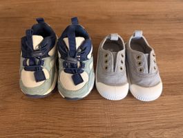 Kinderschuhe 2 Paar Grösse 20/21 smile und H&M
