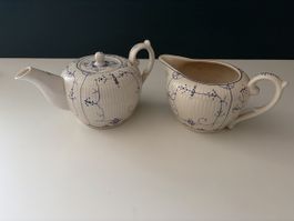 Villeroy & Boch Teekanne und Milchkännchen antik dekorativ
