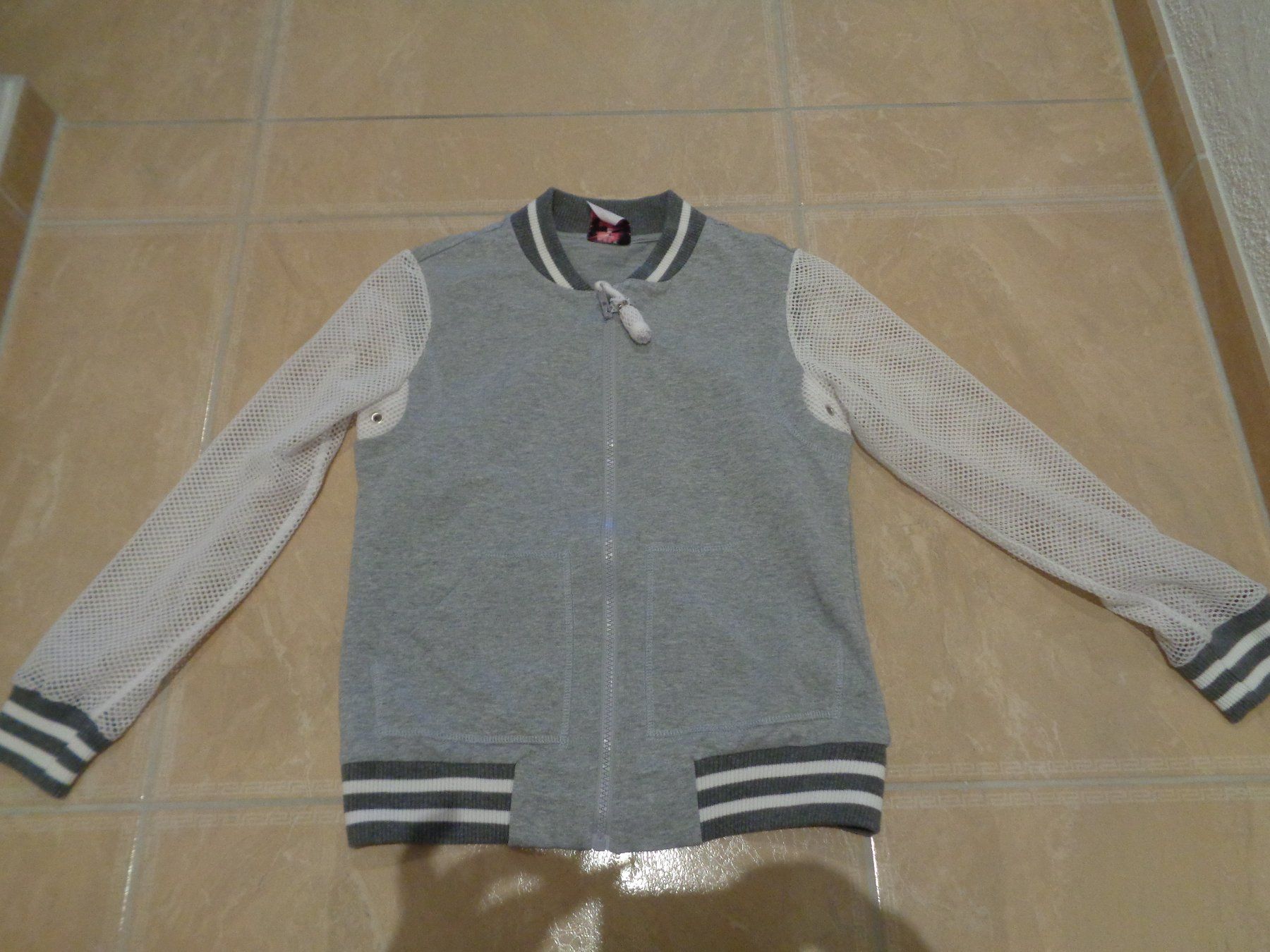 Giacche & Cappotti: Monnalisa NWT coole Jacke, 10J 140 – Nuovo (secondo la descrizione) da Klingnau venduto da Markus14