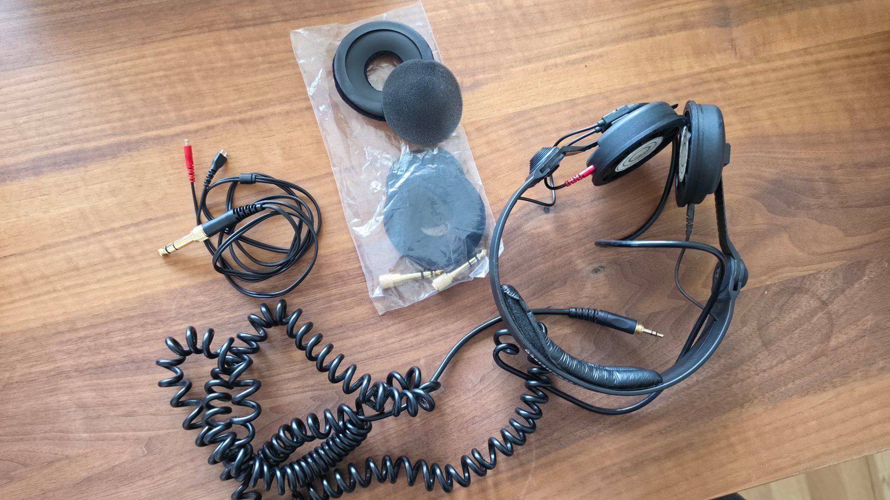 Sennheiser Kopfhörer: Sennheiser kabelgebundene Kopfhörer – Gebraucht aus Wabern von Womankind