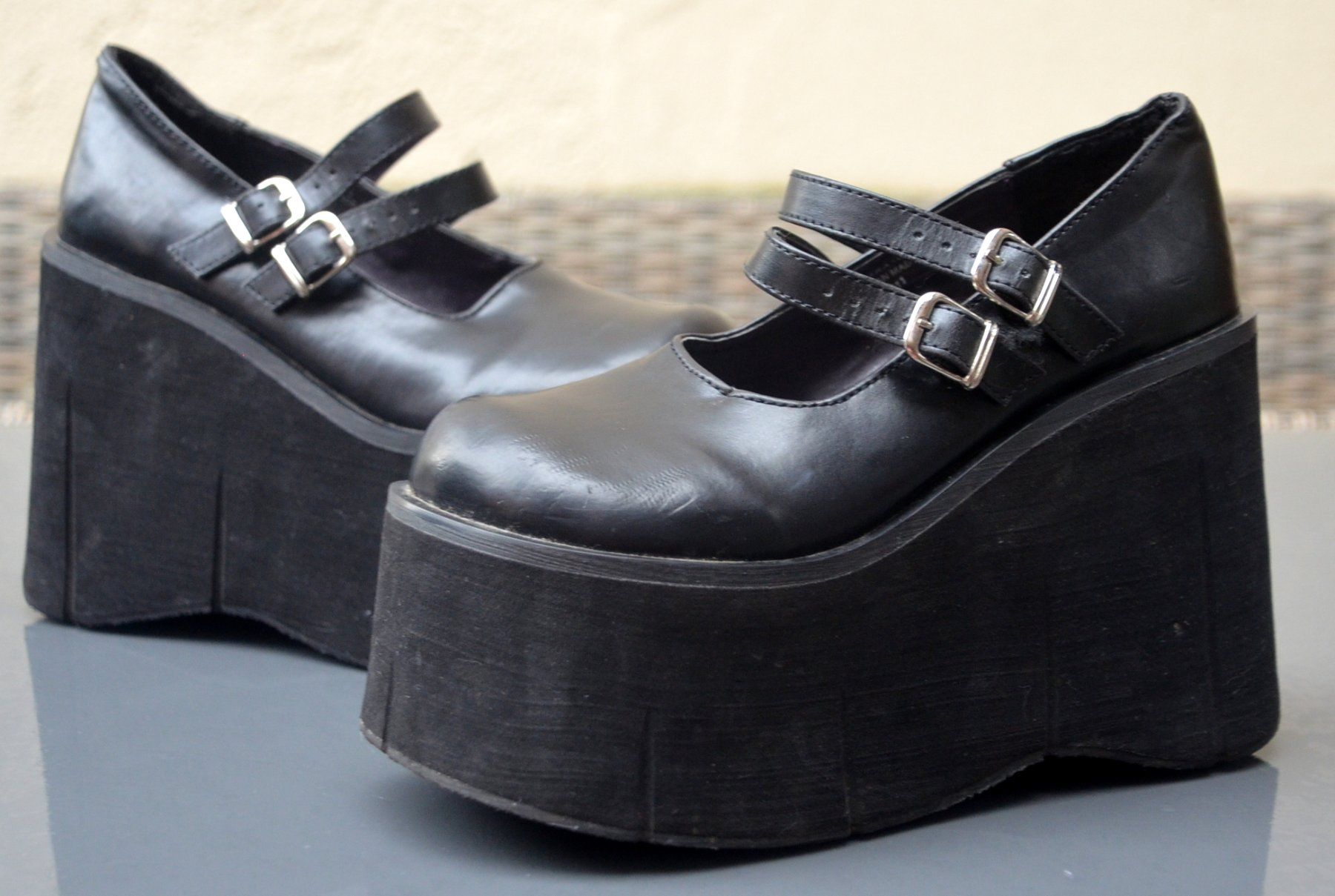 Scarpe da donna: Demonia Kera Boots /  bottes .36 – Usato da Collonges venduto da arashee 3