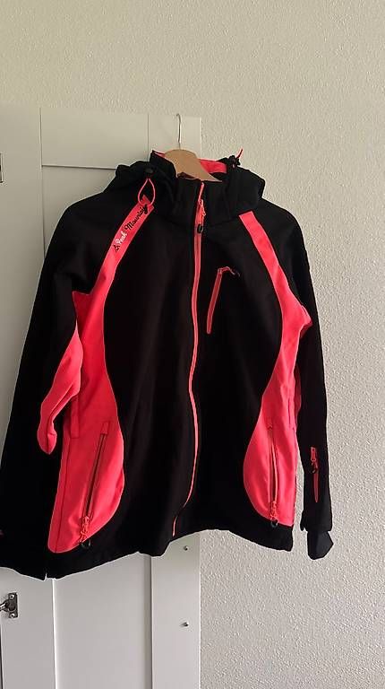 Jacken: Winterjacke – Gebraucht aus Rothenthurm von Lynn_DM