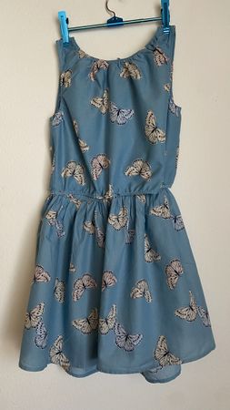 H&M tolles 🌸Blüsli mit Rock Gr. 134 fast neu