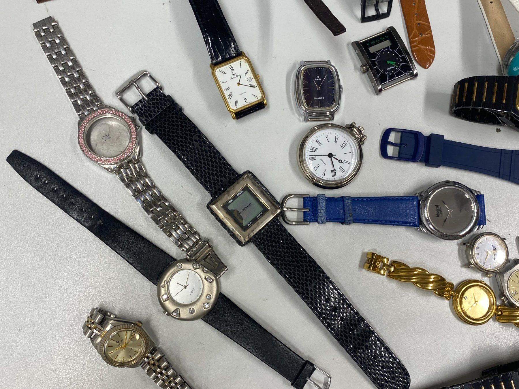 Montres: LOT diverse Uhren unkontrolliert /HP03 – Défectueux à Bern par JMsoehne1987 7