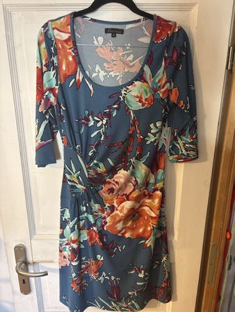 Kleid King Louie Grösse M geblümt guter Zustand