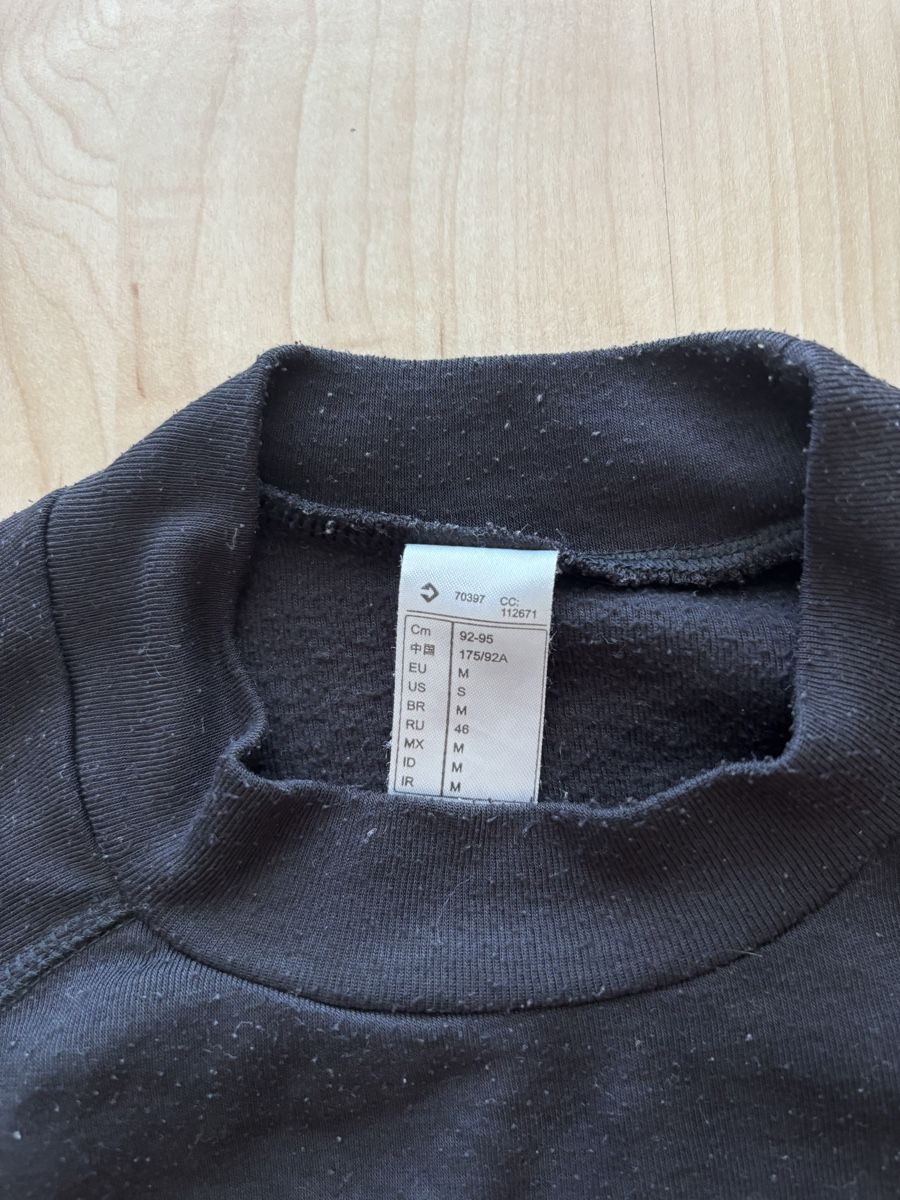 T-shirt: Sous-Pull M – Usato da Denens venduto da RomainSecondeMain 2