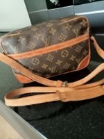 Louis Vuitton Trocadero 24