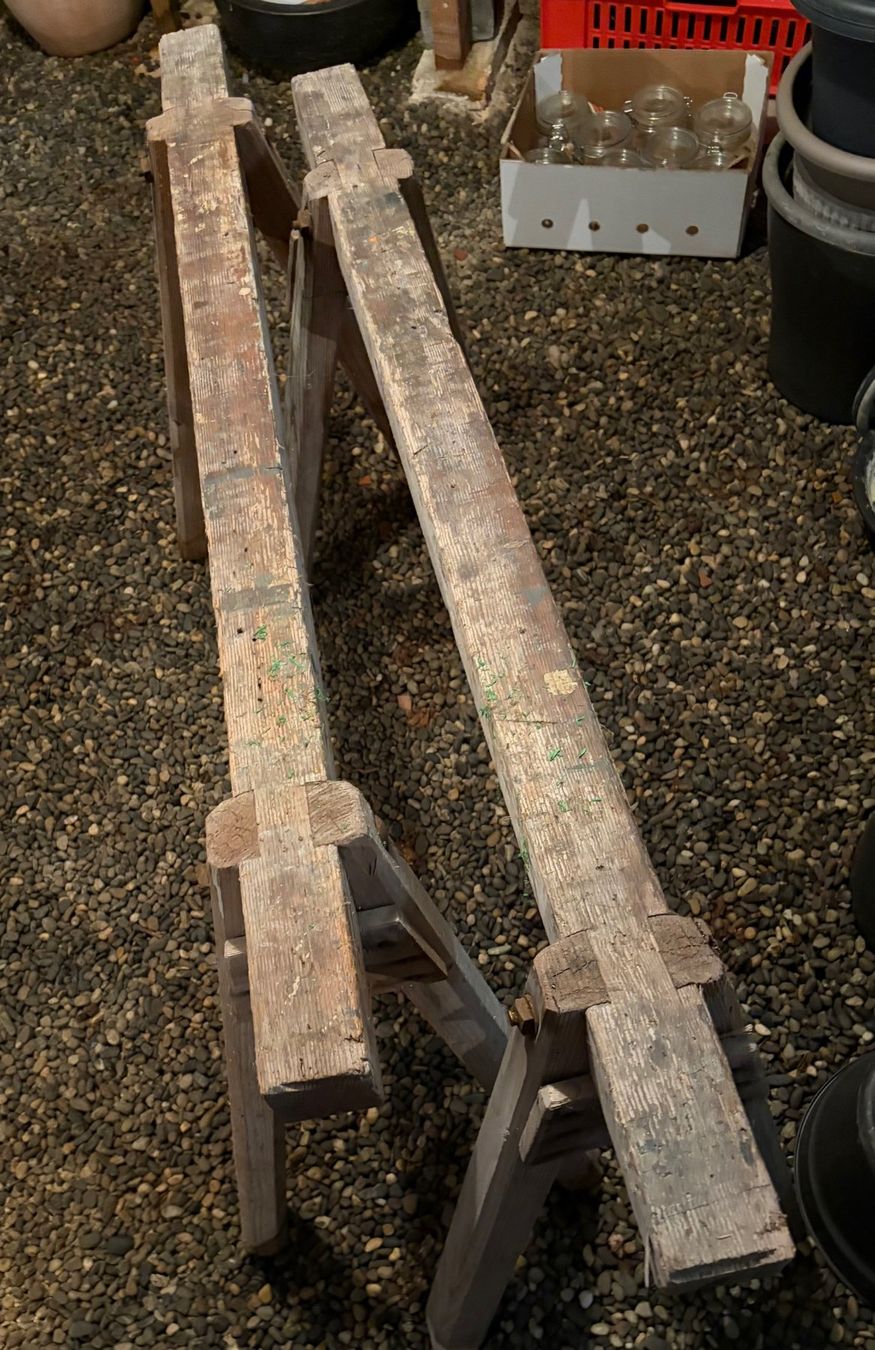 Alle Werkzeuge: 2 Malerböcke aus Holz – Gebraucht aus Aarwangen von concorde58 1