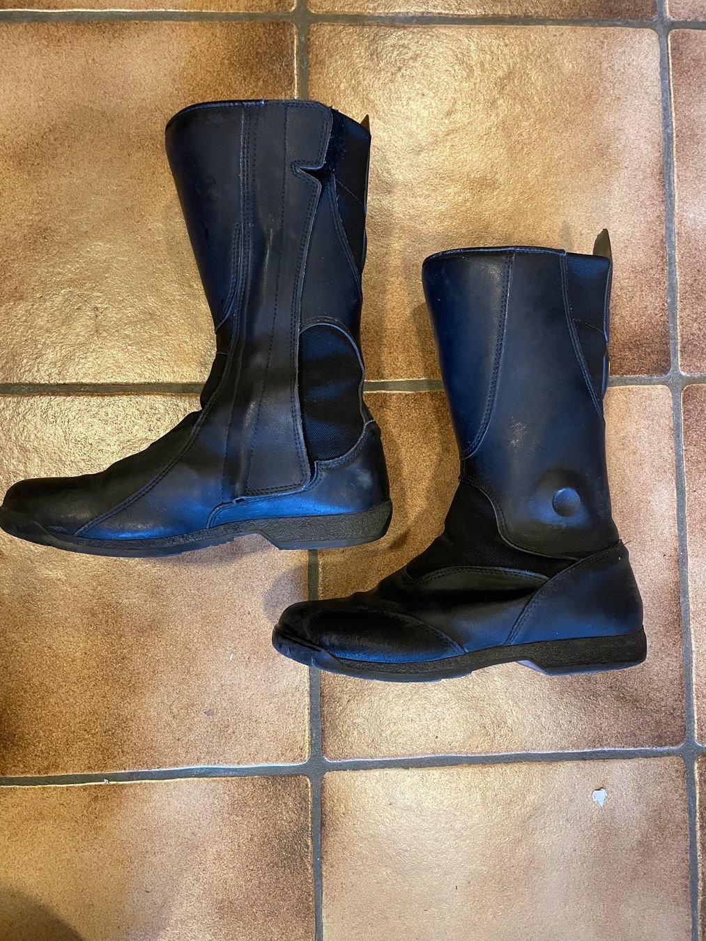 Dainese Scarpe da donna: Bottes de moto Dainese 39 – Usato da Grattavache venduto da Benterra