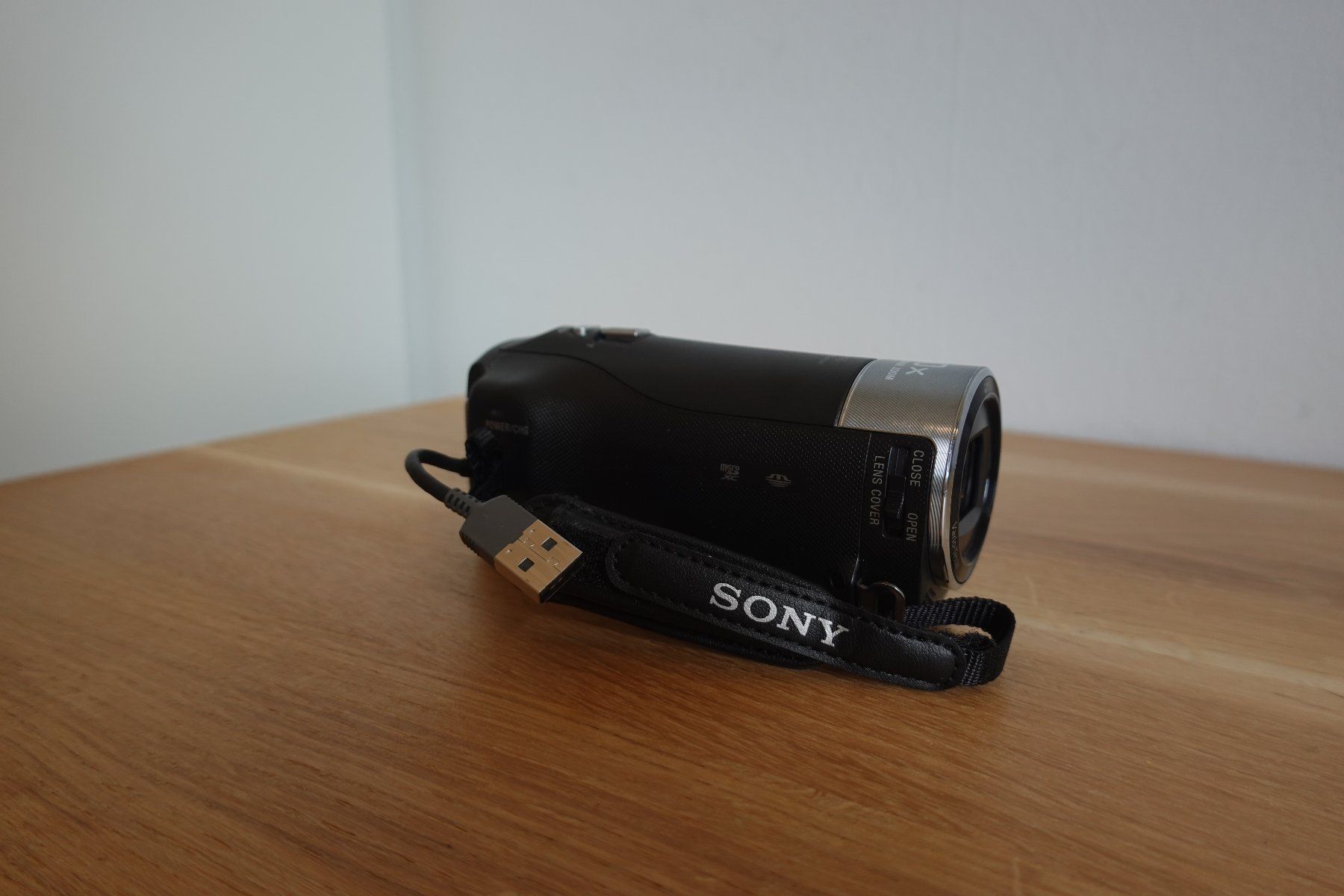 Sony Videocamere: Sony Handycam HDR-CX405 - Schwarz – Nuovo (secondo la descrizione) da Fribourg venduto da mar_9vlt 8