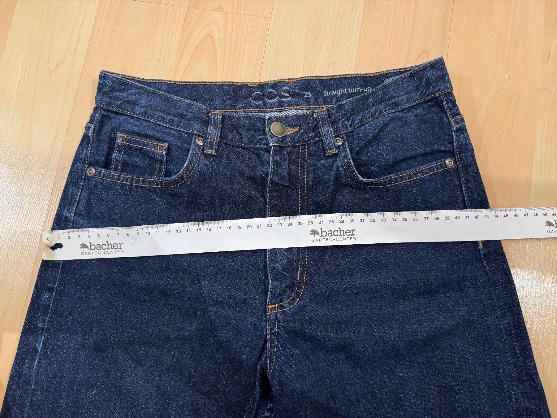 Jeans: COS jeans – Usato da Kilchberg ZH venduto da ngt_hnw9 6
