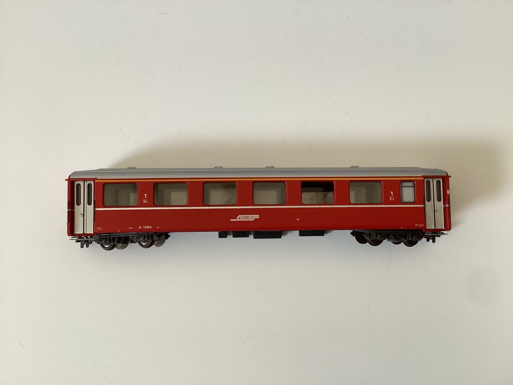 Bemo Modellini di ferrovie: Bemo Personenwagen RhB 1:87 H0m – Usato da Effretikon venduto da simtek_de