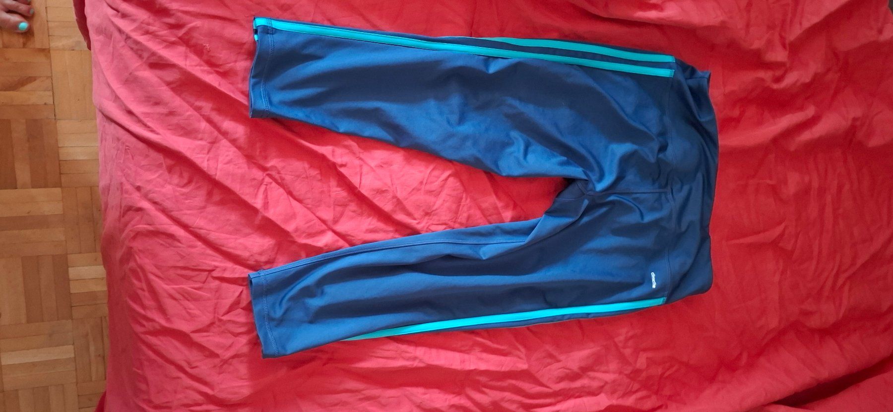 Adidas Leggings: corsaire adidas – Gebraucht aus Carouge GE von mon_x9y7 1