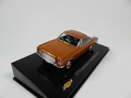 Chevrolet Comodoro Coupé 1975-1980 Kupfer met. / weiss  1:43