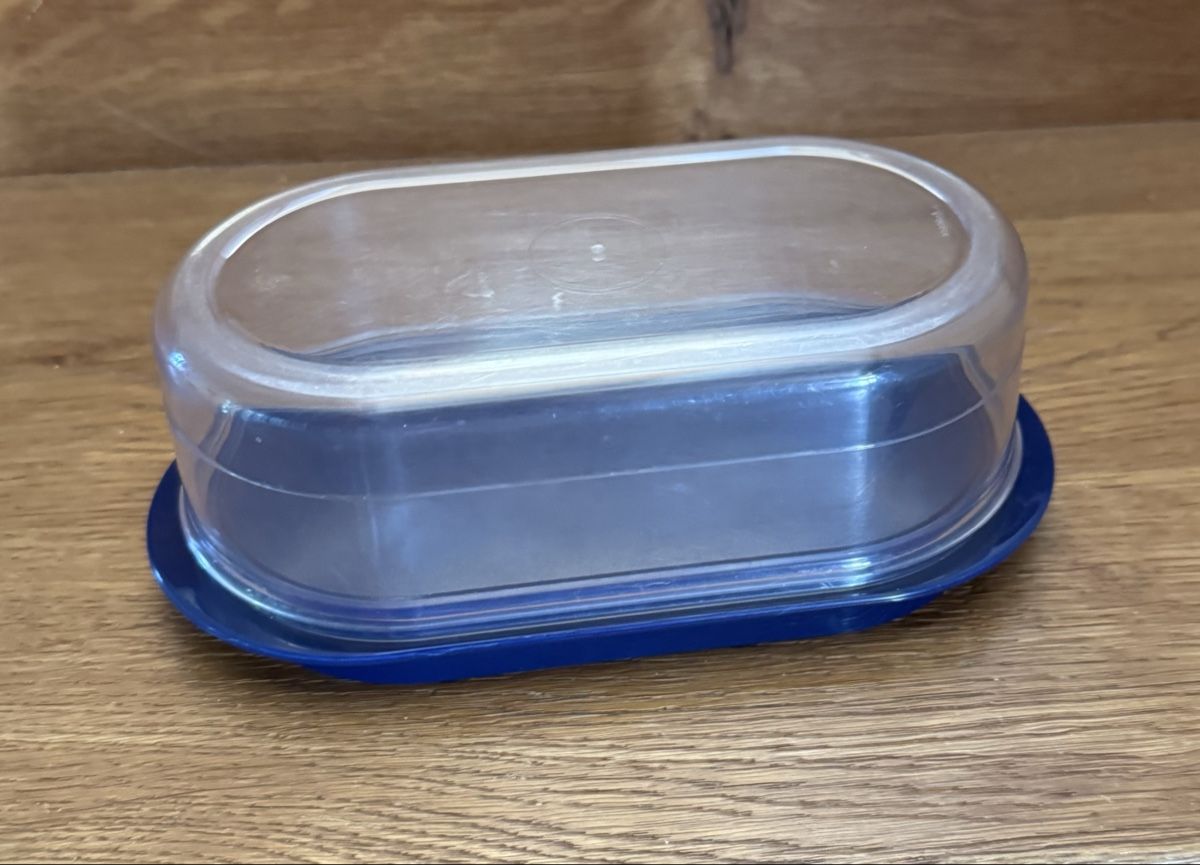 Altre Stoviglie: Tupperware Butterdose – Usato da Herzogenbuchsee venduto da zukerka