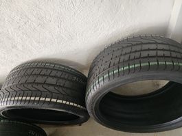 Pirelli P Zero 295/30 ZR20