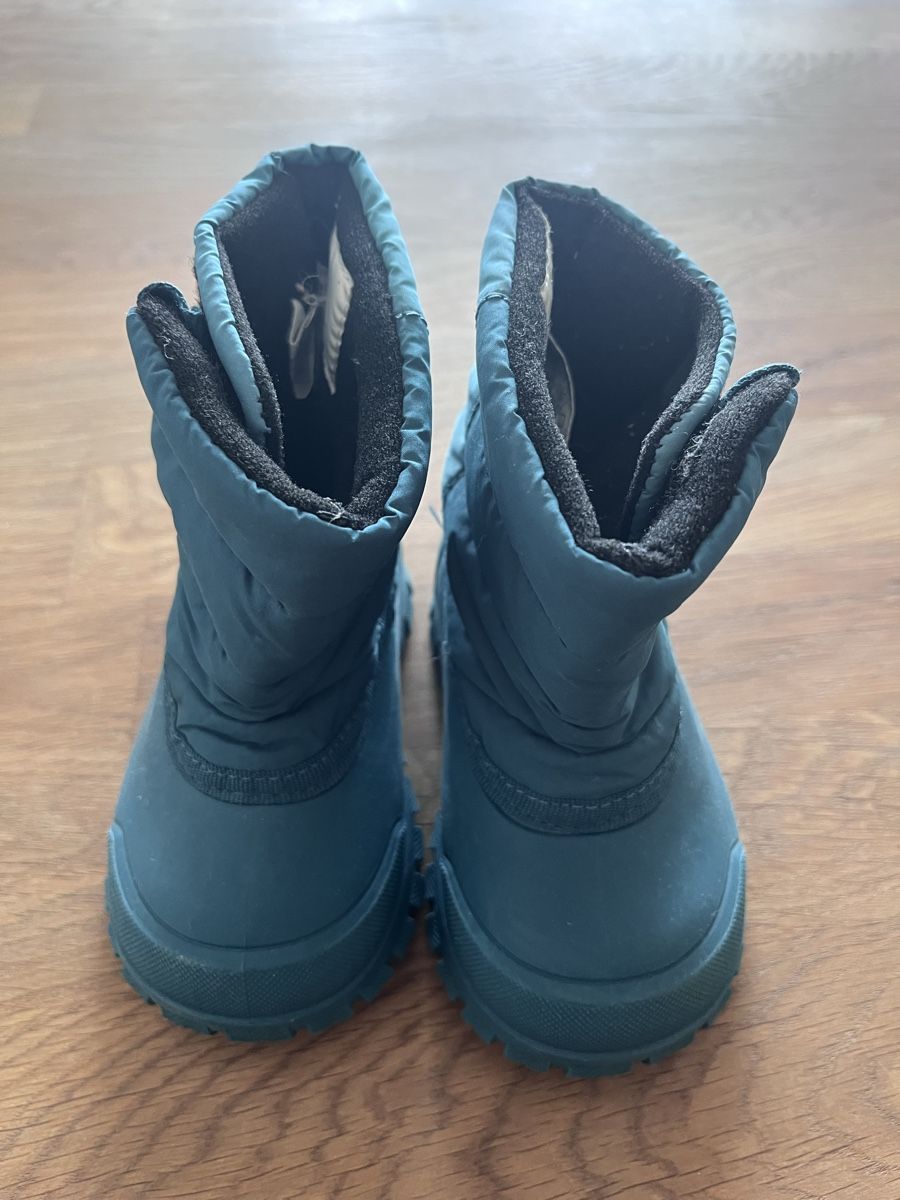 Decathlon Schuhe für Jungen: Wedze Winterboots 22/23 – Gebraucht aus Ostermundigen von Mihela