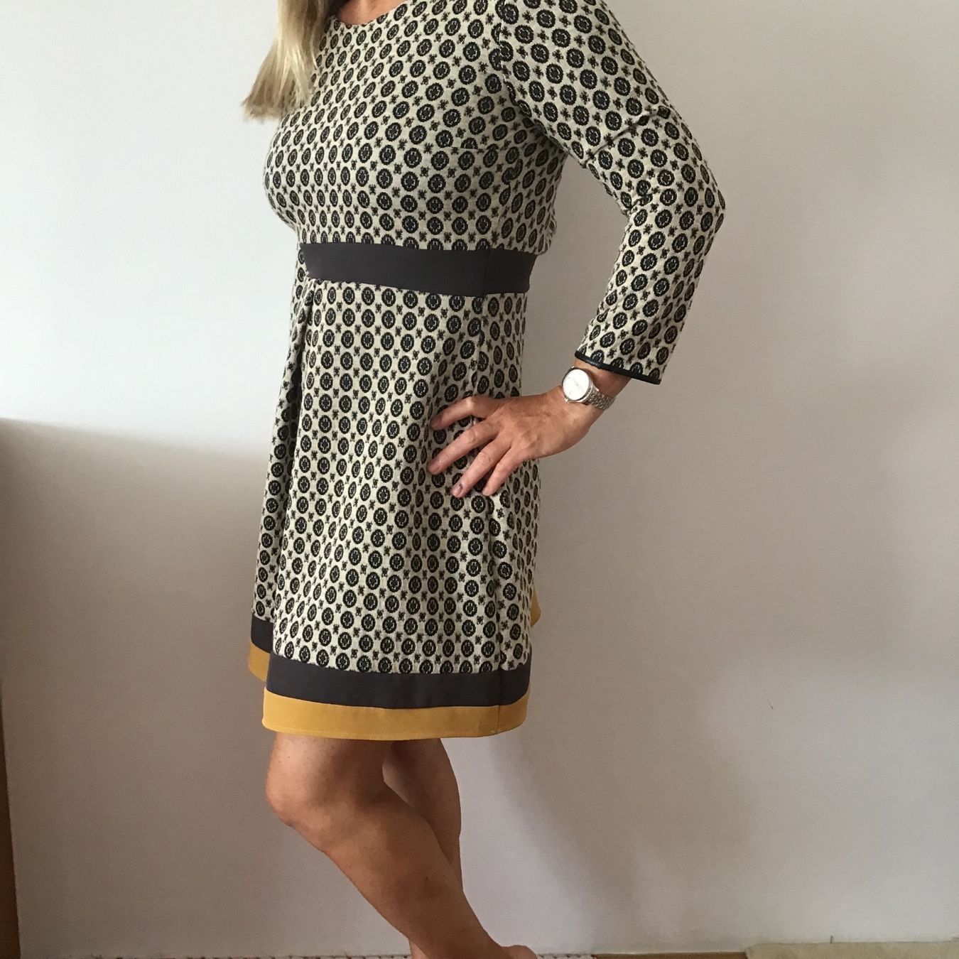Robes: Robe MissMiss – D'occasion à Neuchâtel par sta_7qfy 1