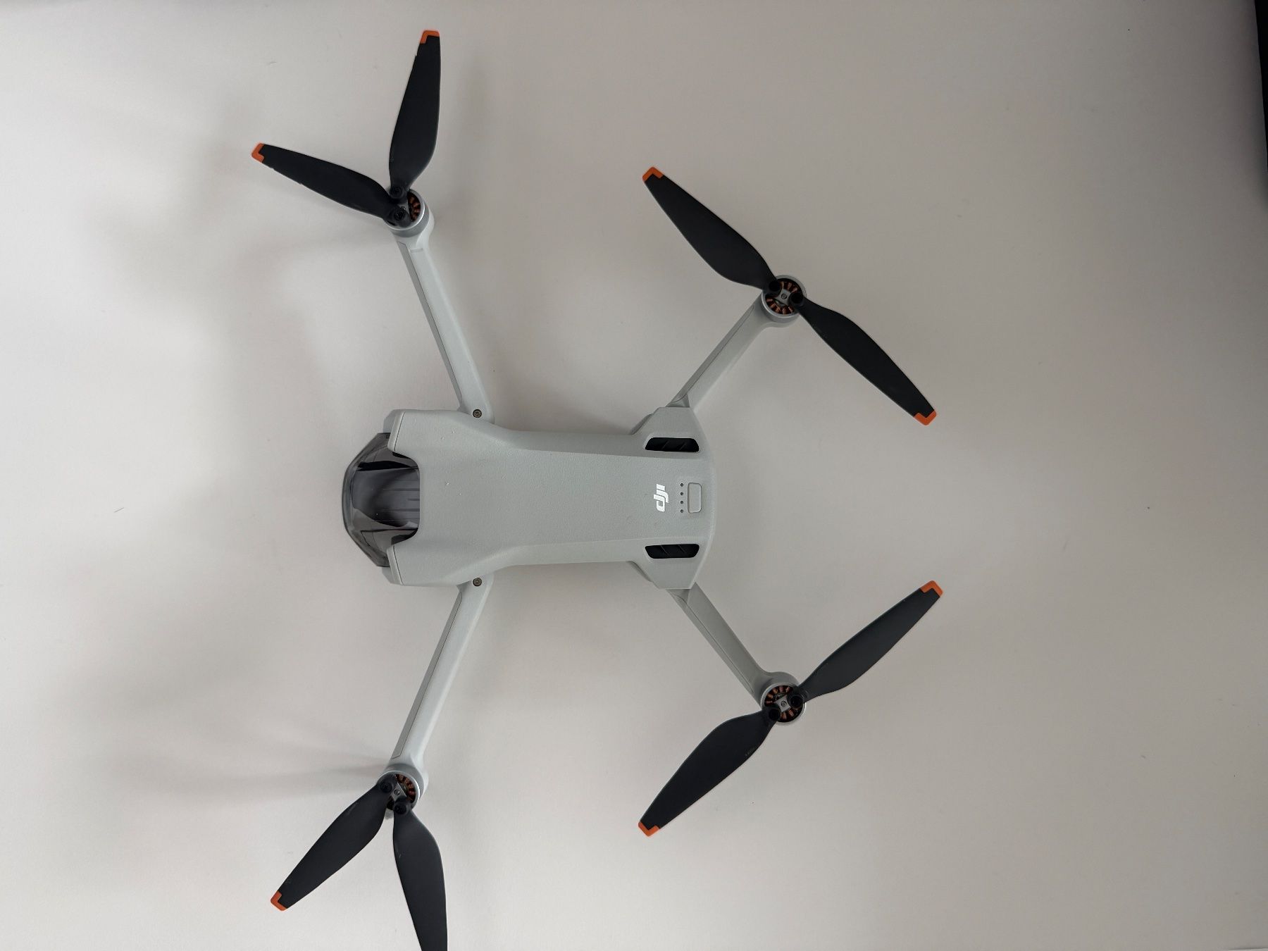 DJI RC Kits de montage: DJI Mini 3 Fly More Combo – D'occasion à Montezillon par Arno_Bing 2