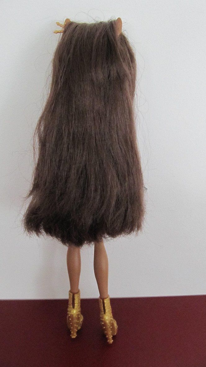 Bambole: Monster High Puppe Clawdeen Wolf – Usato da Brunnen venduto da Kiwiland1 1