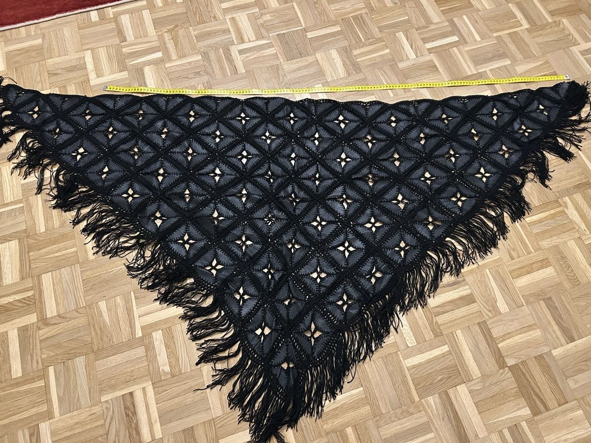 Foulards, Tücher & Schals: Schöne Stola aus Leder – Neu (gemäss Beschreibung) aus Birsfelden von Exclusivity 2