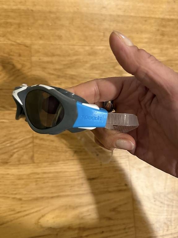 Occhiali & Lenti: SPEEDO schwimmbrille  – Usato da Zürich venduto da Molinetti 1