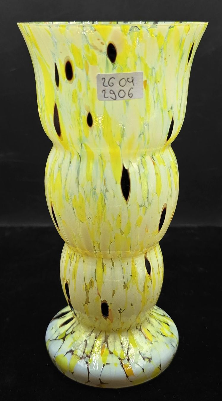 Vase & Récipients: Glasvase im Art-déco-Stil – D'occasion à Rorschacherberg par snOOpydOg11