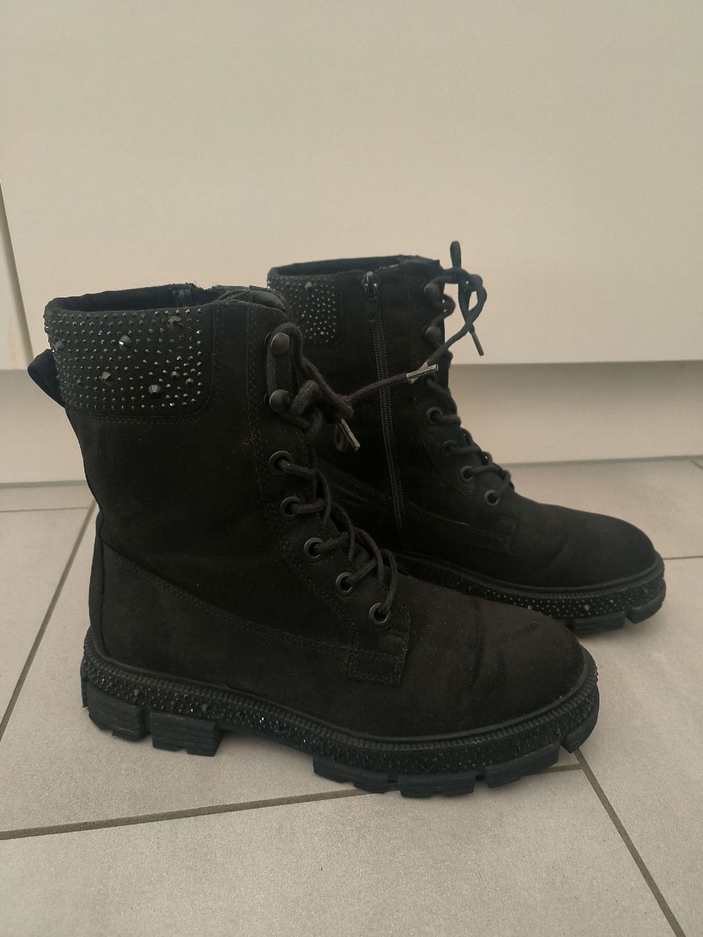 Scarpe da donna: Stiefel schwarz - glitzer – Nuovo (secondo la descrizione) da Wetzikon ZH venduto da l.notar 1