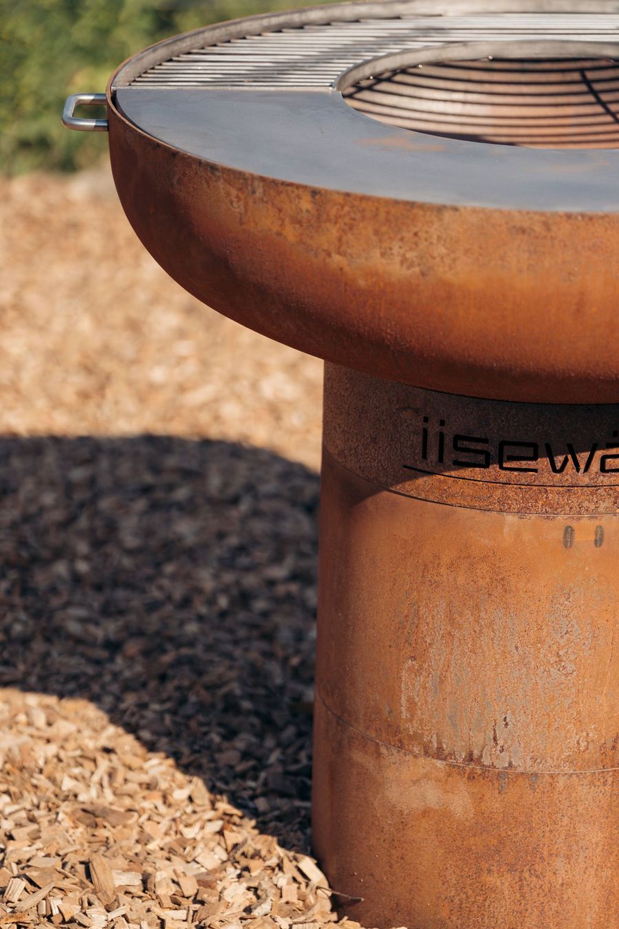 Bracieri: iiseschale // Feuerkugel // Feuerschale – Nuovo (secondo la descrizione) da Bennwil venduto da BT-Metallbau-GmbH 1