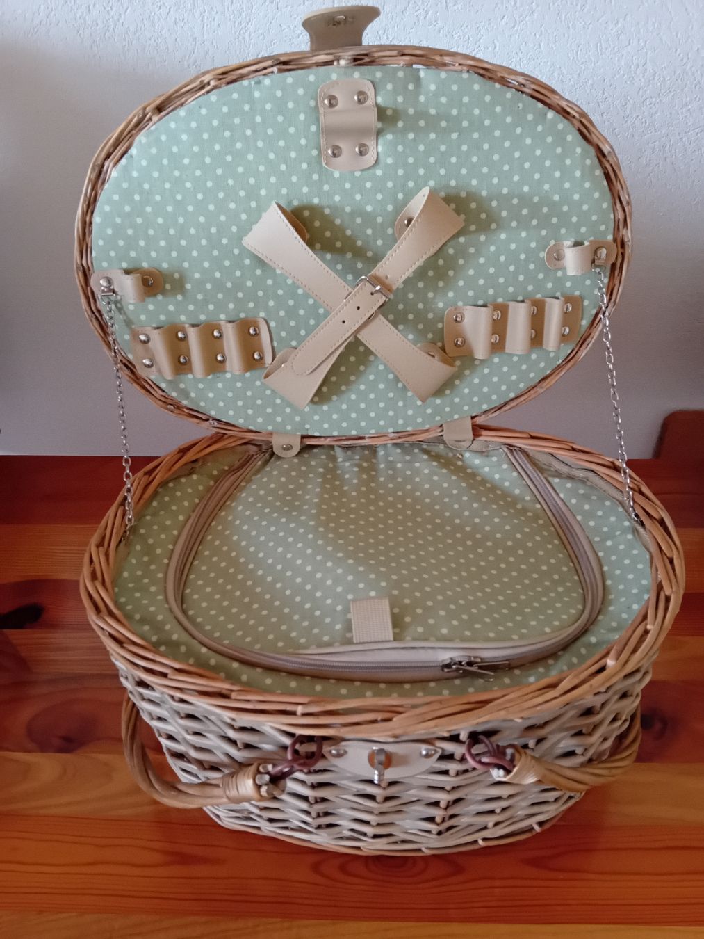 Altro per la casa: Vintage Picknickkorb – Usato da St. Ursen venduto da Su_Vo-Bi