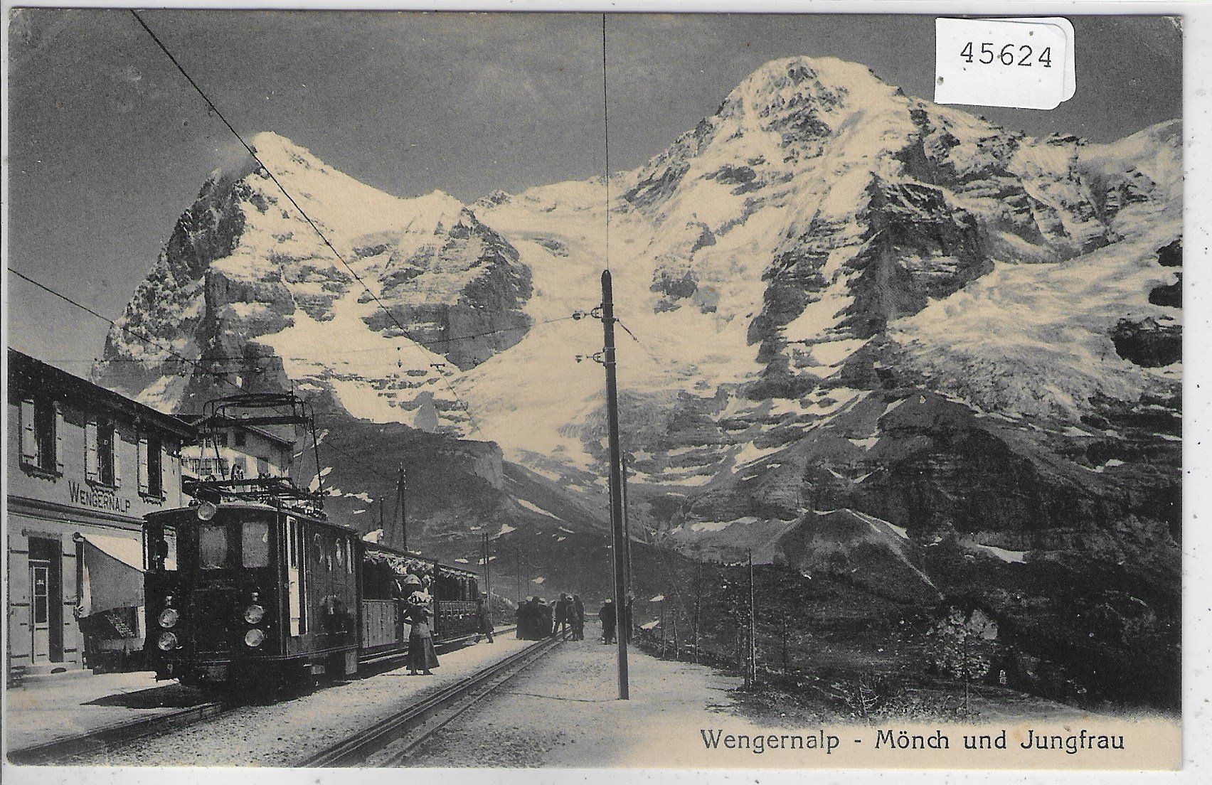 Cartoline postali: Wengernalp - Station mit Zug – Usato da Ettingen venduto da Kartenplanet