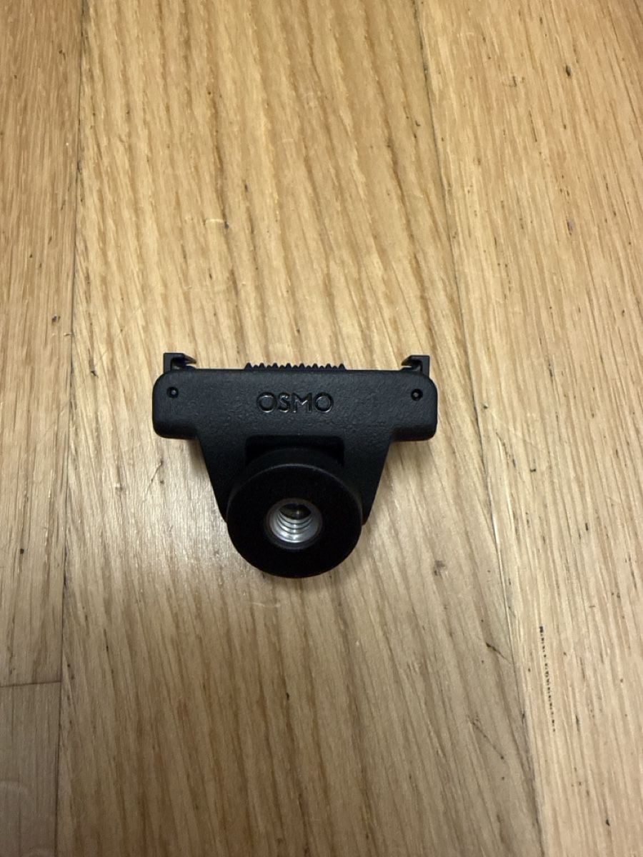 DJI Sonstiges Zubehör: Osmo verstellbare Schnellverschluss-Adapterhalterung – Gebraucht aus Davos Platz von Momi7
