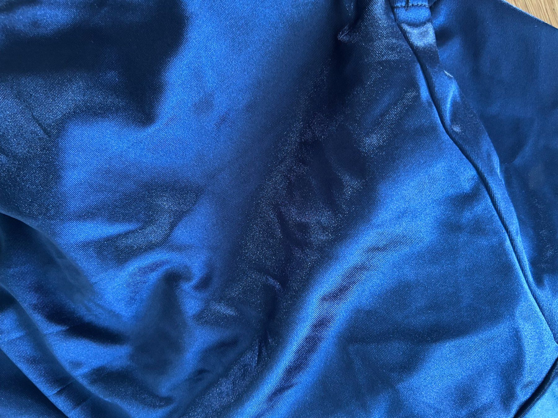 Kleider: Elegantes dunkelblaues Abendkleid. Grösse M. – Neu (gemäss Beschreibung) aus Wiezikon b.Sirnach von Asti75 2