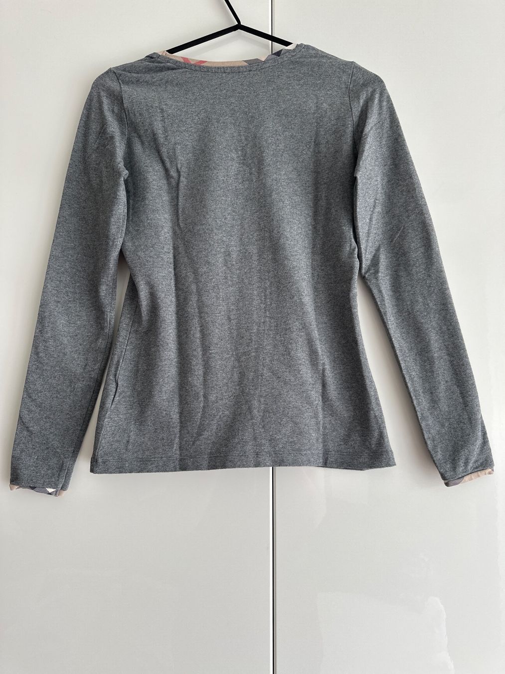 Burberry Pullover & Sweatshirts: TOP😍Original Burberry Pullover Baumwolle gray - NP CHF 290! – Gebraucht aus Kloten von themissjj 1