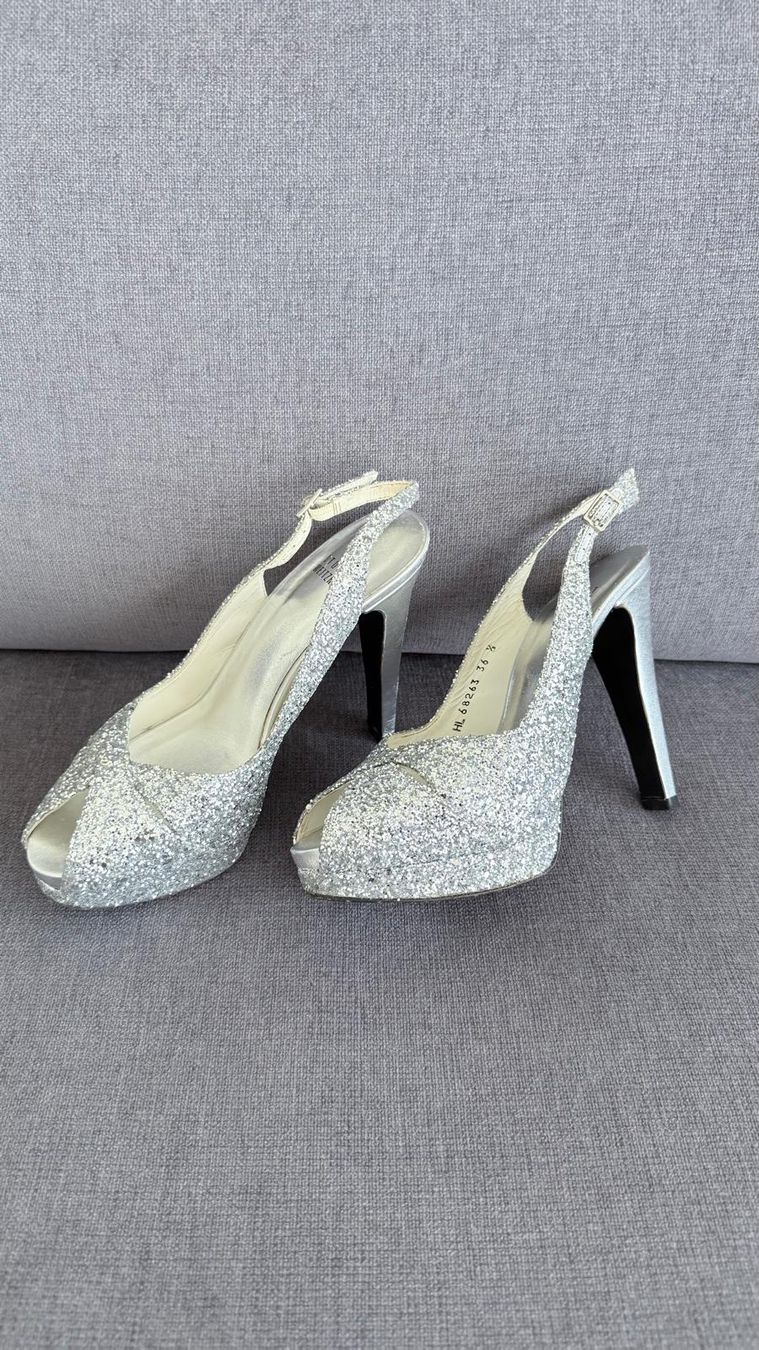 Stuart Weitzman Damenschuhe: STUART WEITZMAN - 36.5 – Gebraucht aus Uetikon am See von jiber01 4