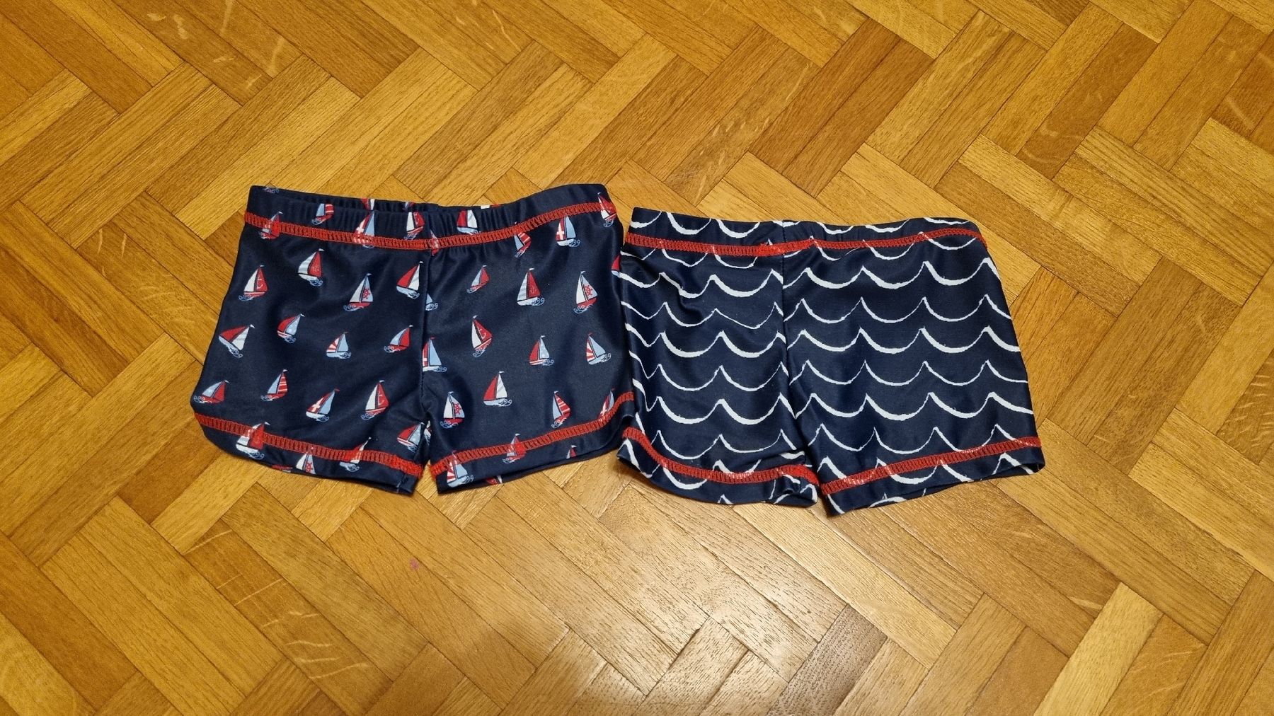 Costumi da bagno: 2 maillot de bain bébé garçon – Usato da Ferpicloz venduto da Clicli014
