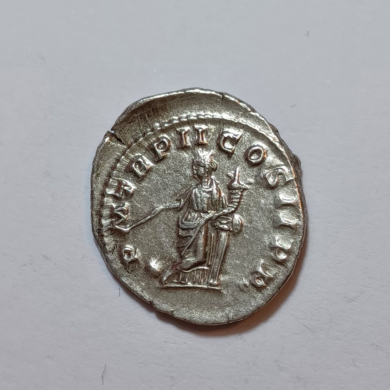 Alle Münzen: Denarius Elagabalus 218-222 Römisches Reich – Gebraucht aus Pfäffikon ZH von Antike_Muenzen 1