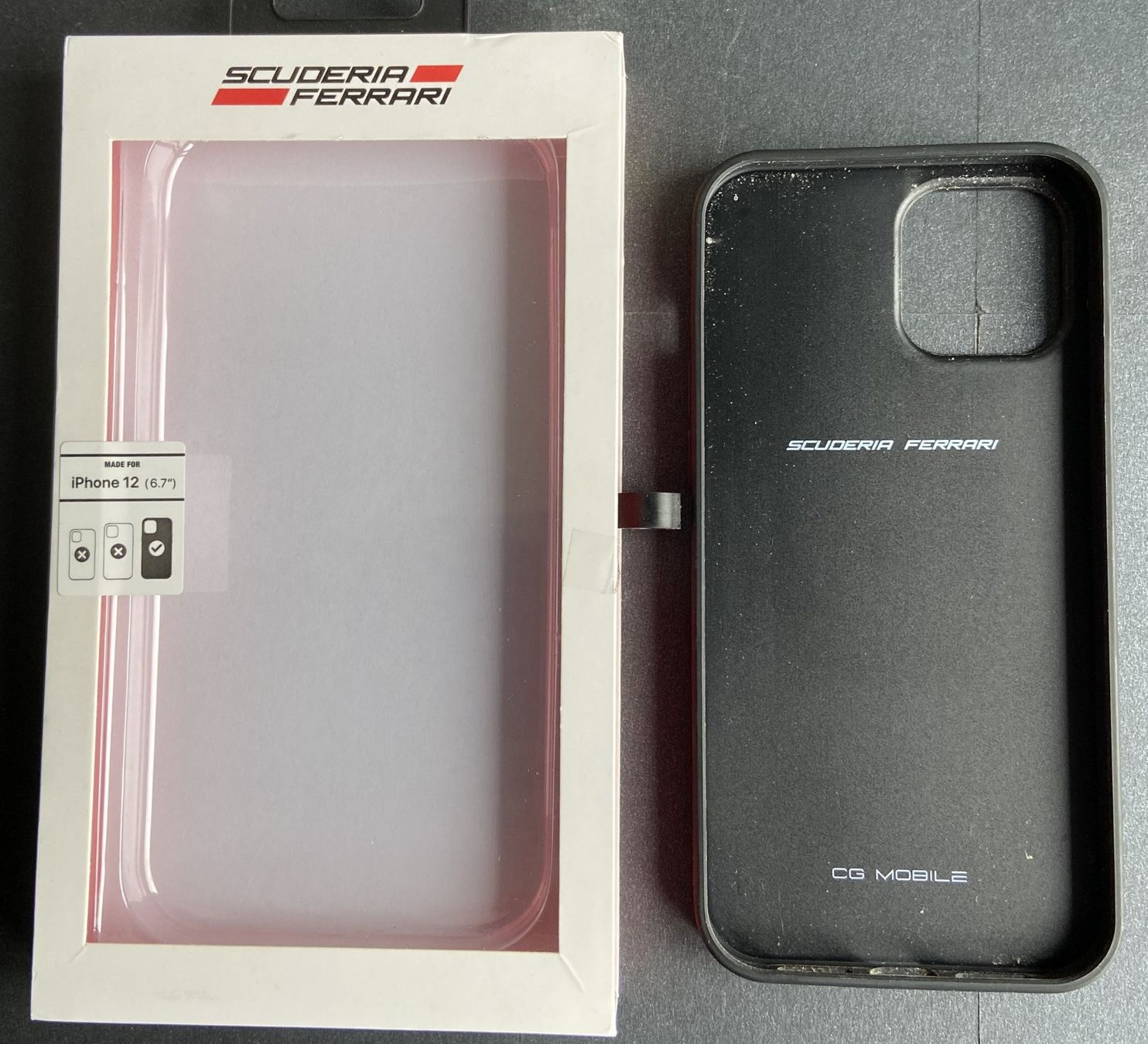 Apple Telefoni cellulari / Smartphones: Ferrari Hülle iPhone 12 (6.7") – Usato da Böckten venduto da Hansi36 3